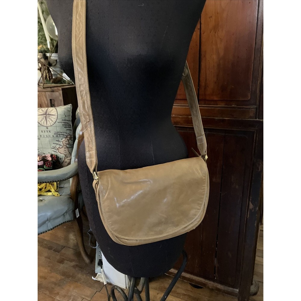 Marciano Cicci Tan Soft Leather  Purse Crossbody Shoulder bag Hobo